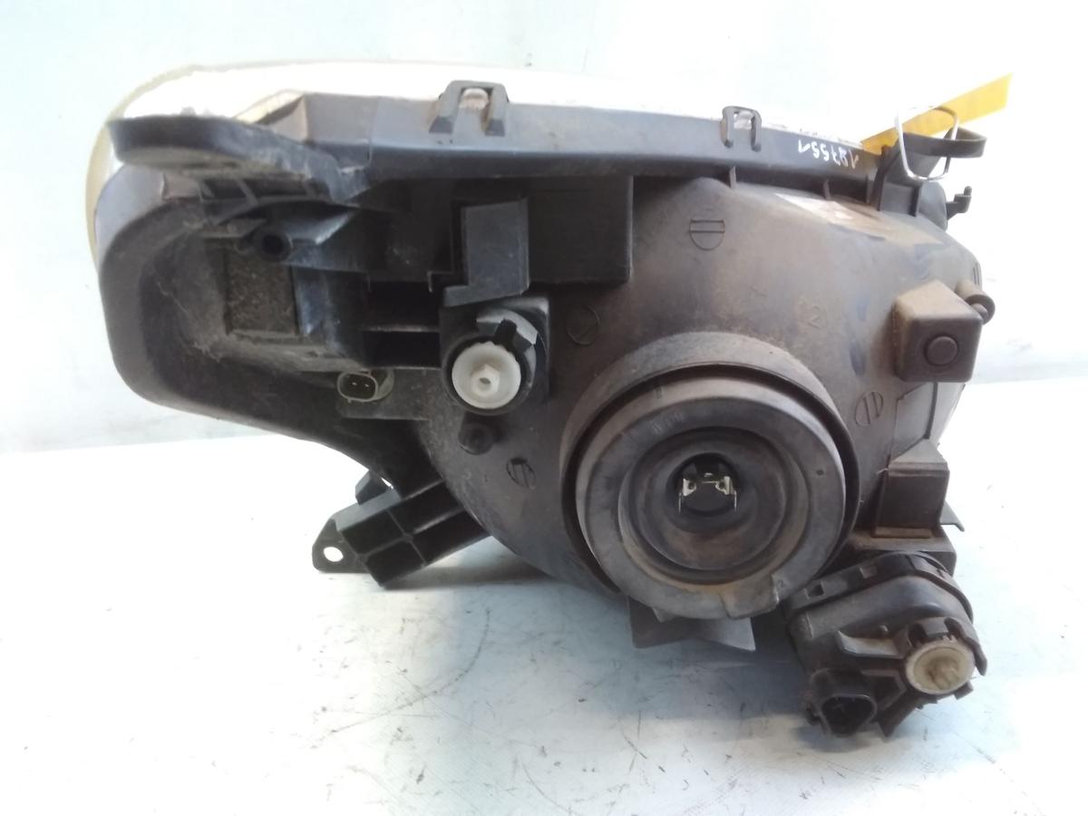 Toyota RAV4 II A2 Scheinwerfer links TYC Halogen mit LWR vergilbt BJ2001