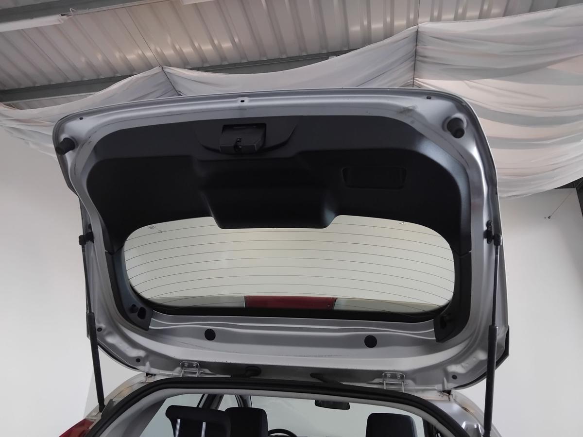 Ford Fiesta JA8 Heckklappe Polarsilbermetallic mit Heckscheibe BJ2009