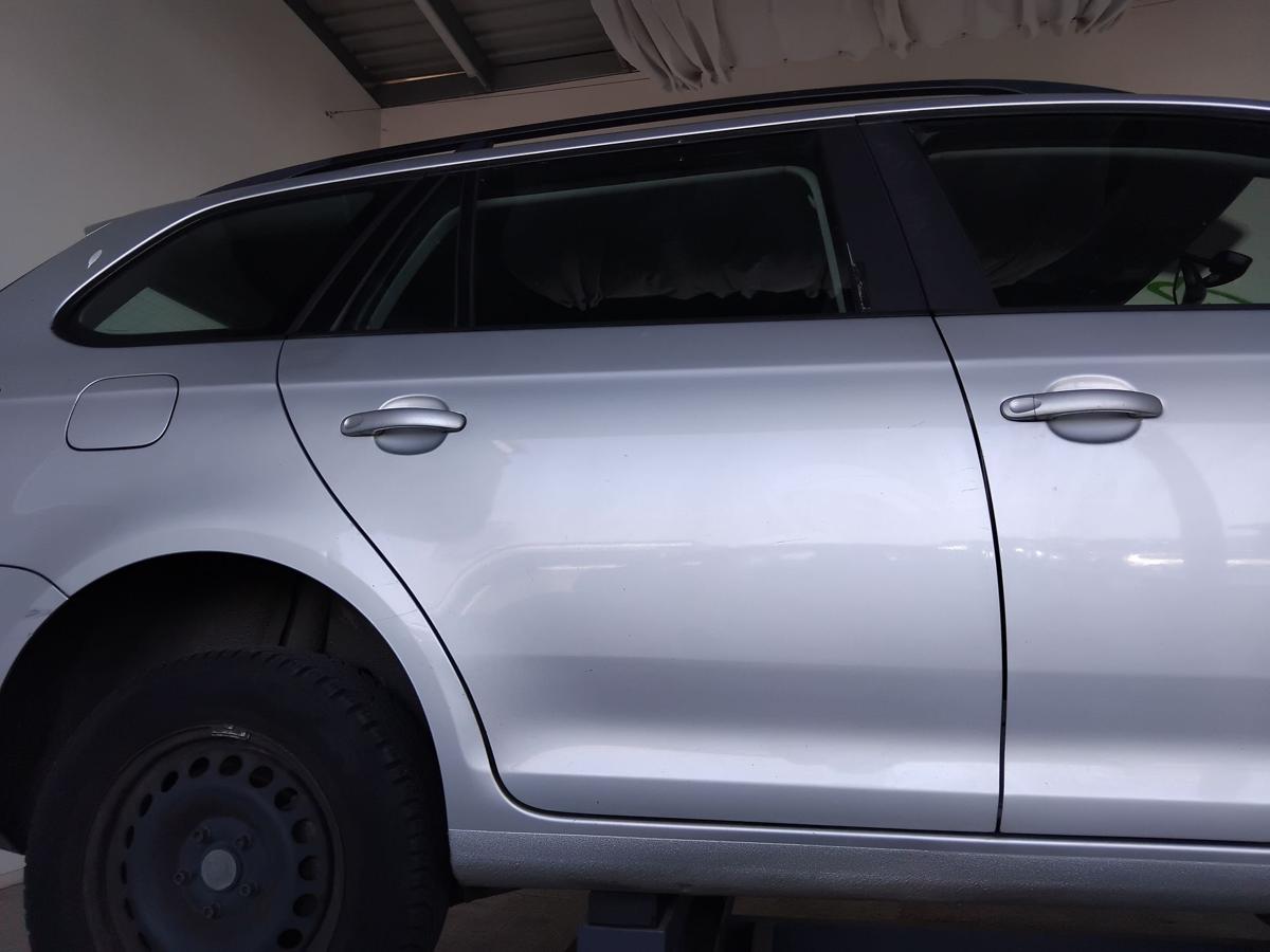VW Golf 6 Variant und Golf 5 Variant Tür hinten rechts LA7W reflexsilbermetallic