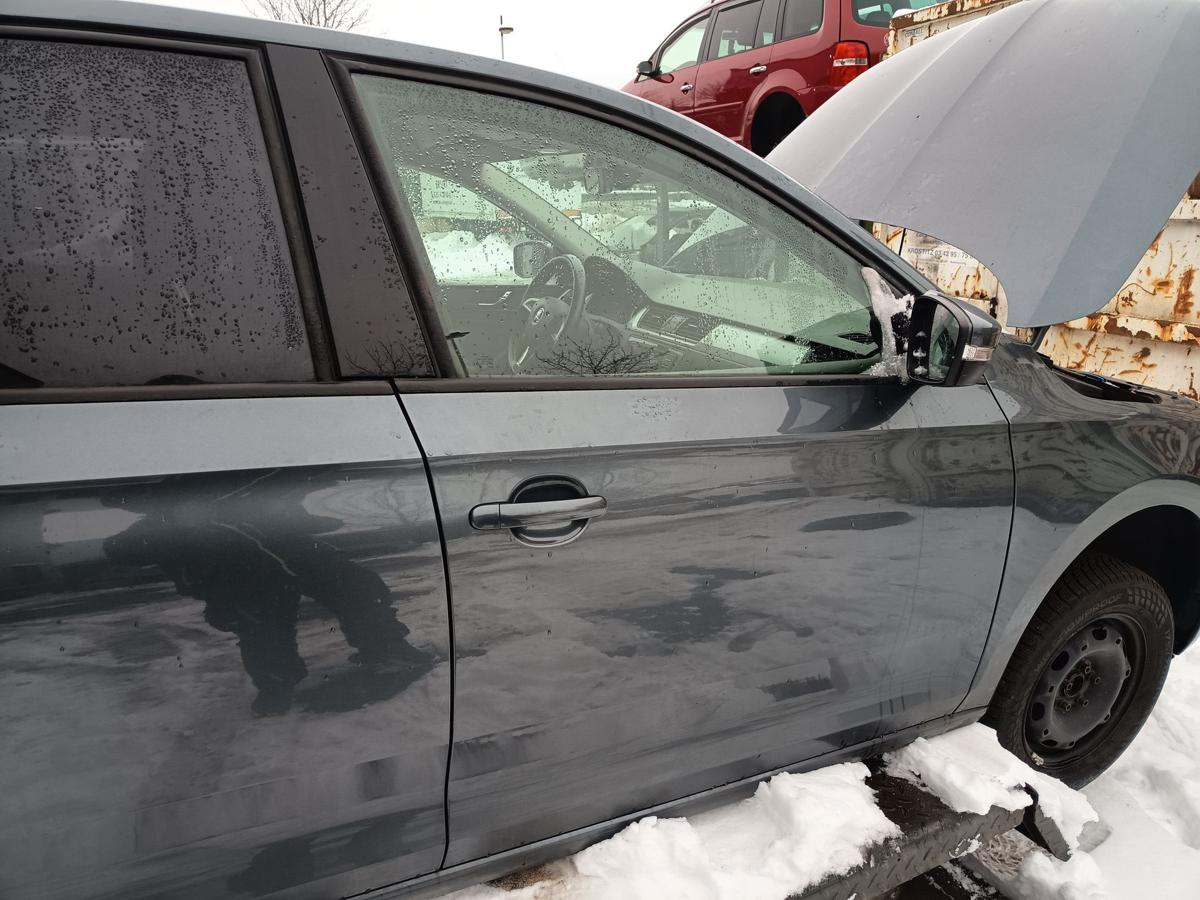 Skoda Rapid original T&uuml;r vorne rechts LF7Y-Quarzgrau met Baujahr 2016