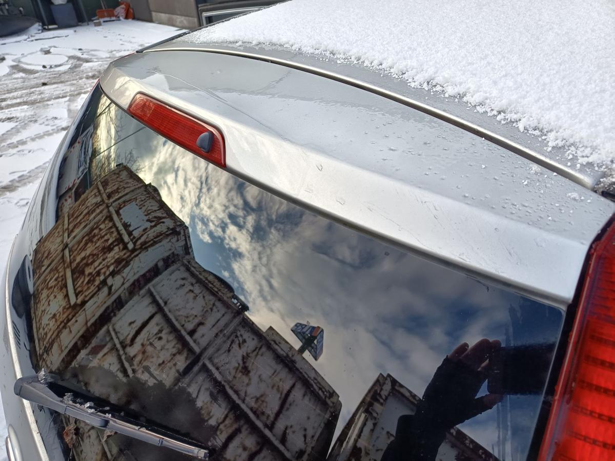 Ford Fiesta VI 5t&uuml;rer original Heckklappe mit Scheibe Polarsilber Bj 2005