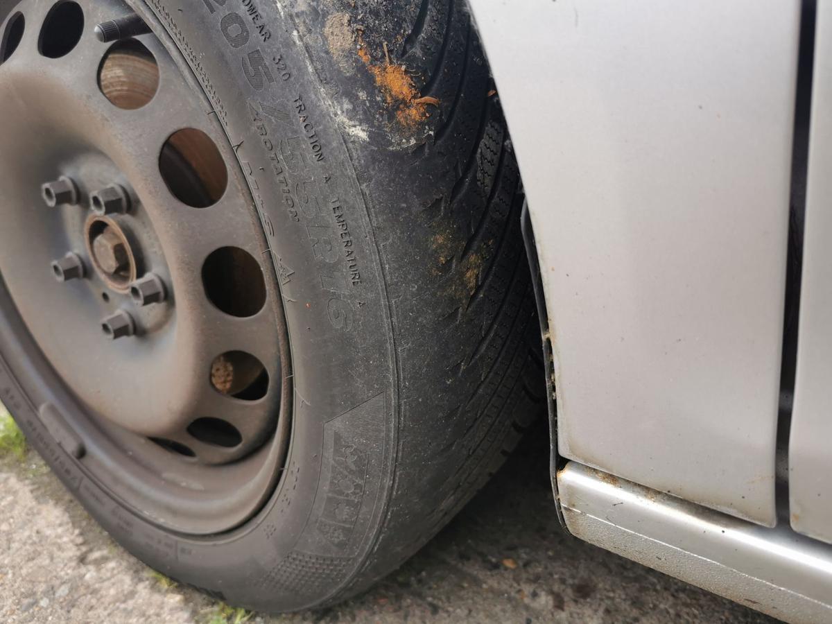 VW Golf V 1K Variant Kotflügel Fender Seitenwand vorn links LA7W Reflexsilber