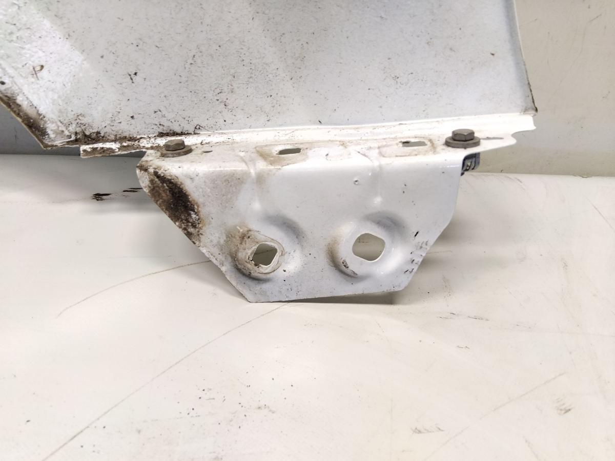 Ford Transit Tourneo Courier JU2 original Kotfl&uuml;gel vorn links besch&auml;digt Bj2019