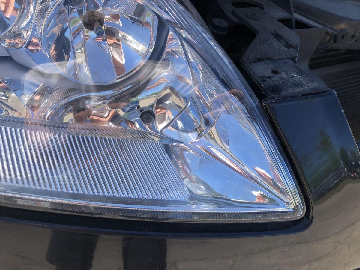 Ford Focus C Max DM2 Scheinwerfer vorn rechts Hauptscheinwerfer DEPO bis 07