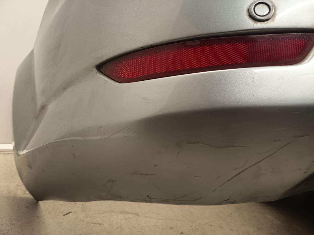 Ford Mondeo Turnier BA7 bis 2010 original Stoßfänger hinten mit PDC Hypersilber