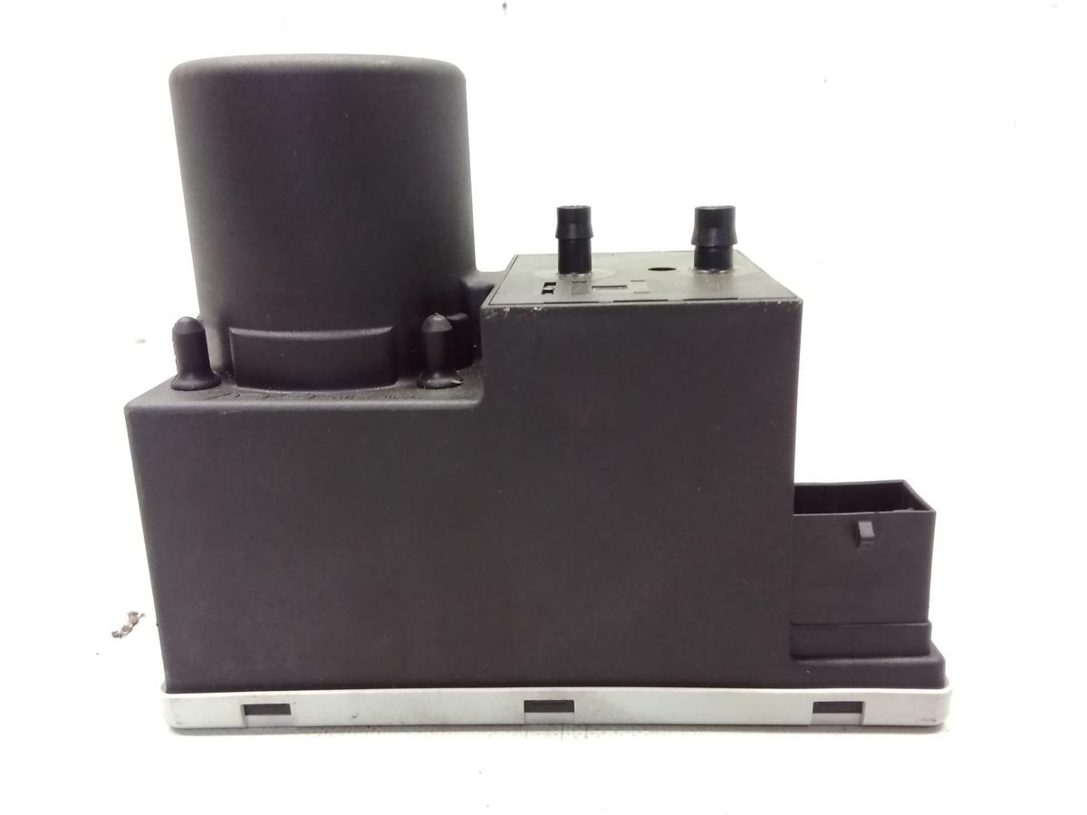 Audi A4 B5 original Pumpe Zentralverriegelung 8L0862257L BJ1998