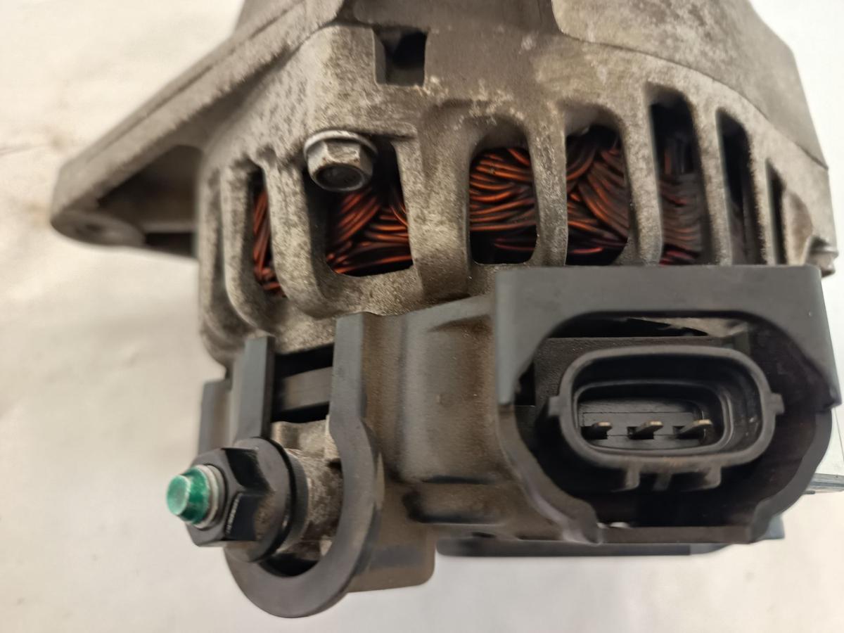 Hyundai I40 VF original Lichtmaschine Generator Valeo 2,0L 130KW Benzin Bj 2012
