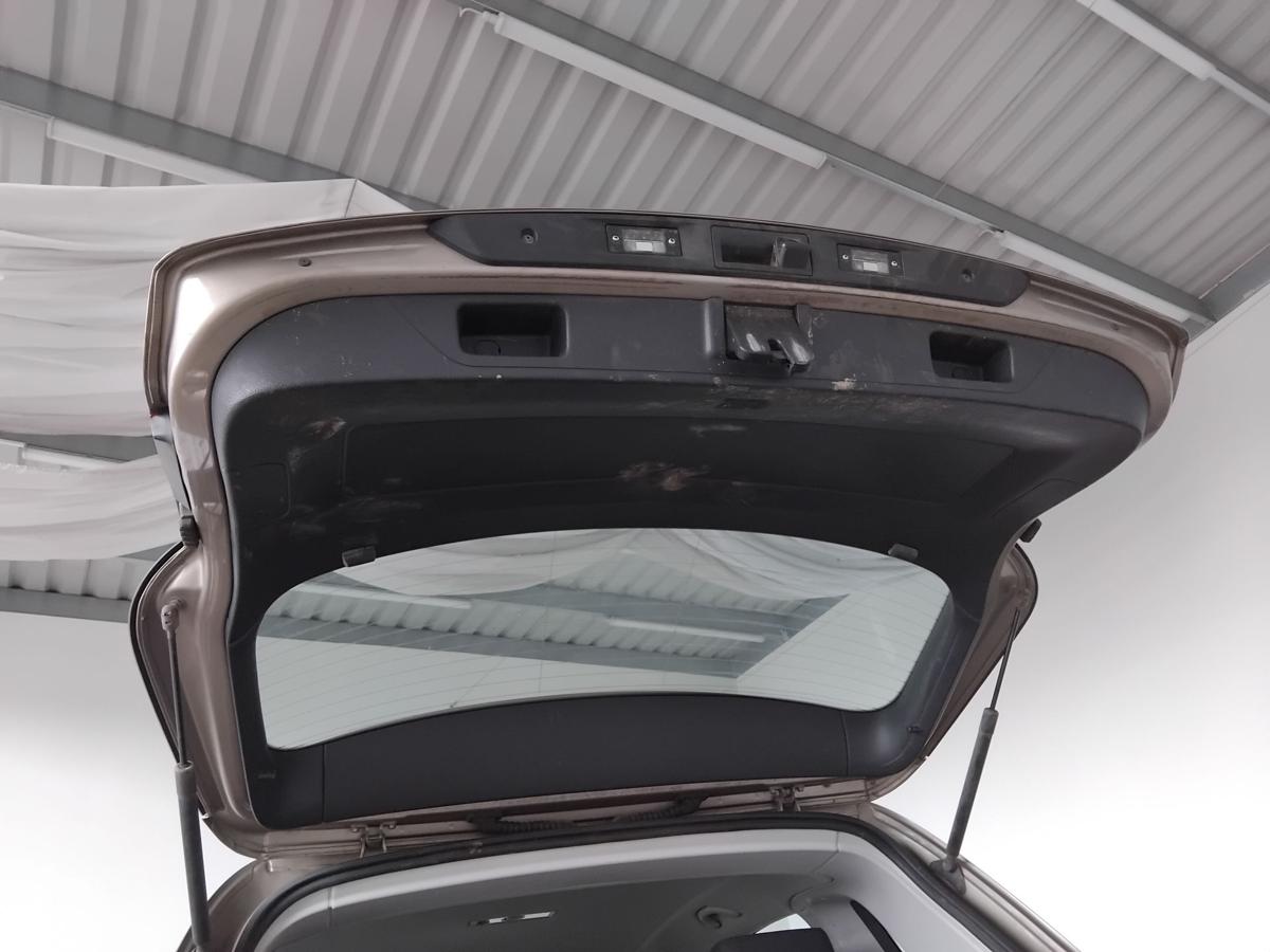 VW Tiguan 5N2 Heckklappe titaniumbeigemetallic LA1X inkl. Scheibe BJ2012