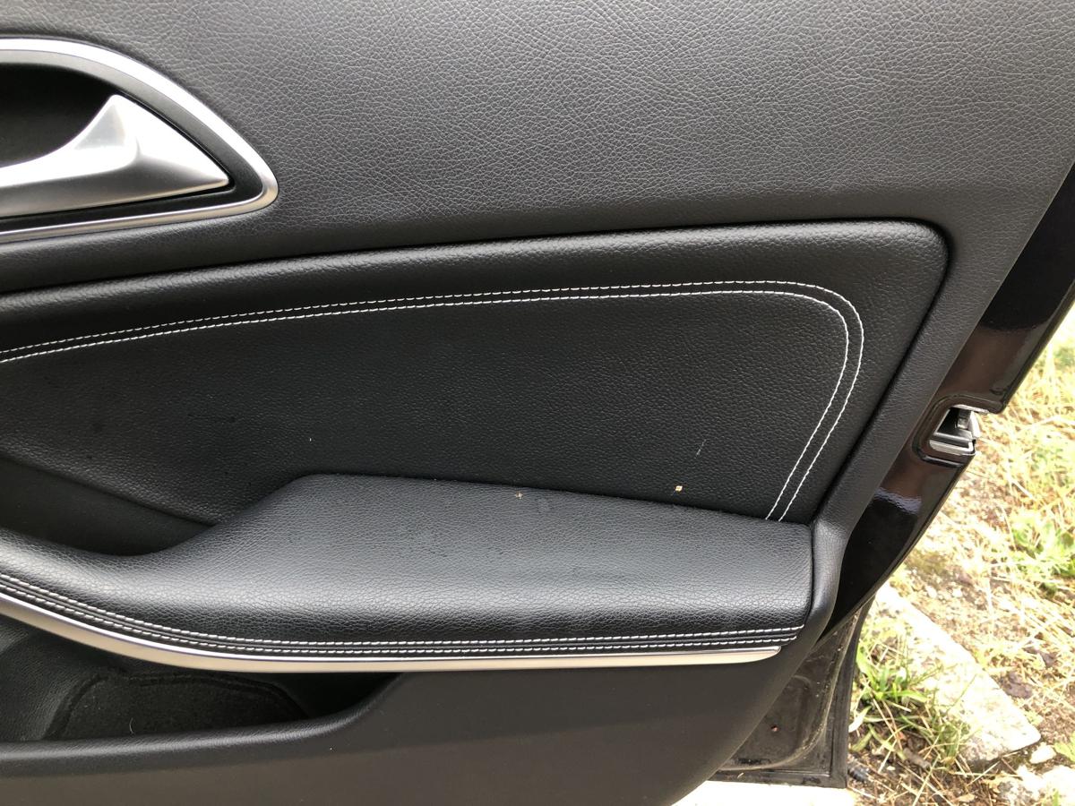 Mercedes CLA C117 bis 16 T&uuml;rverkleidung vorn rechts BeifahrerT&uuml;rpappe Artico