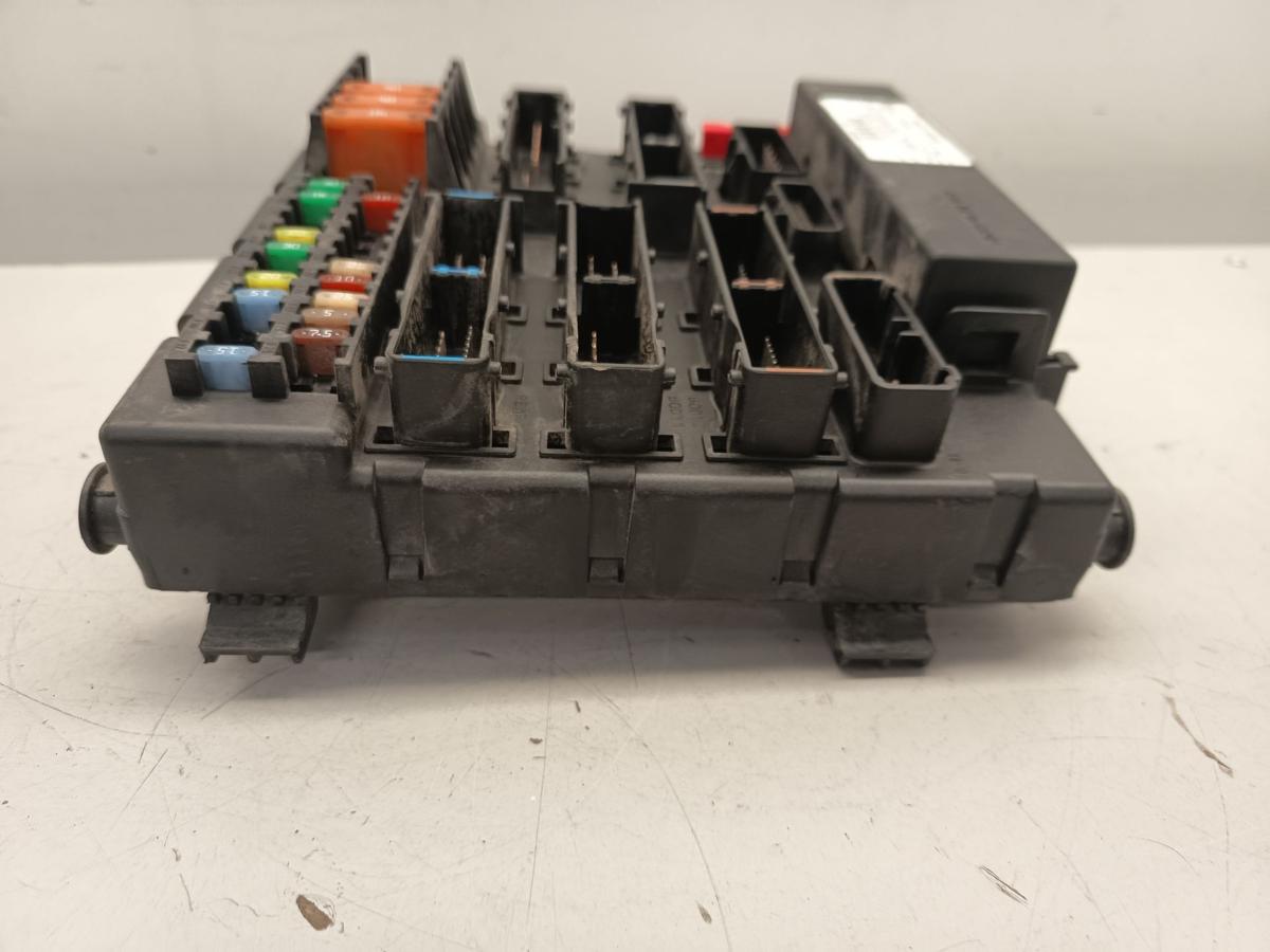 Opel Vectra C Bj 08 orig Steuergerät Sicherungskasten Zentralelektr. entheiratet