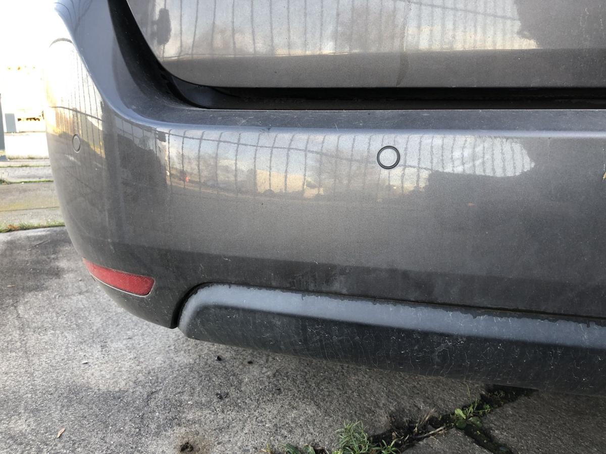 Peugeot 308 SW T9 Sto&szlig;f&auml;nger hinten PDC AHK Ausschnitt Bumper Moka Stossstange