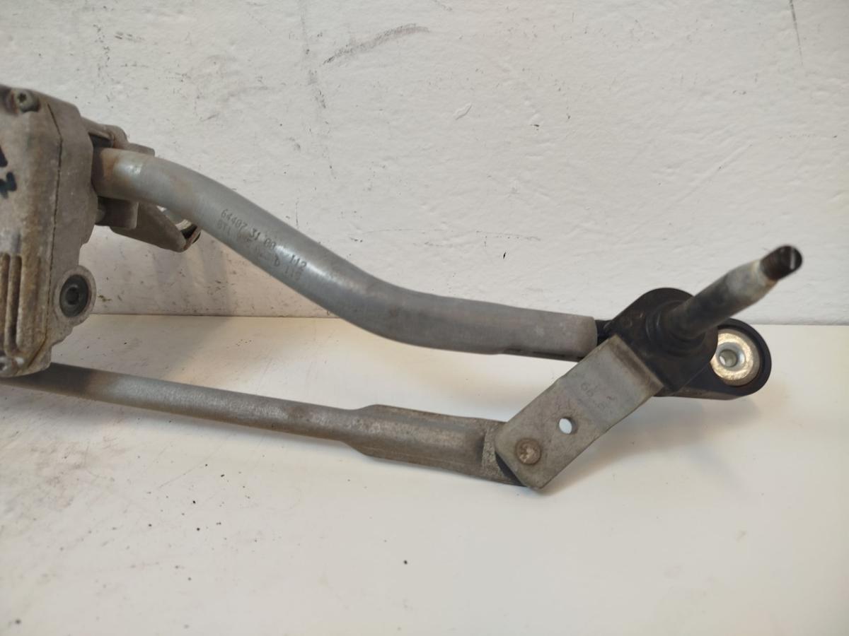 Audi A5 8T Coupe Wischermotor vorn mit Gestänge OEM Valeo Scheibenwischer