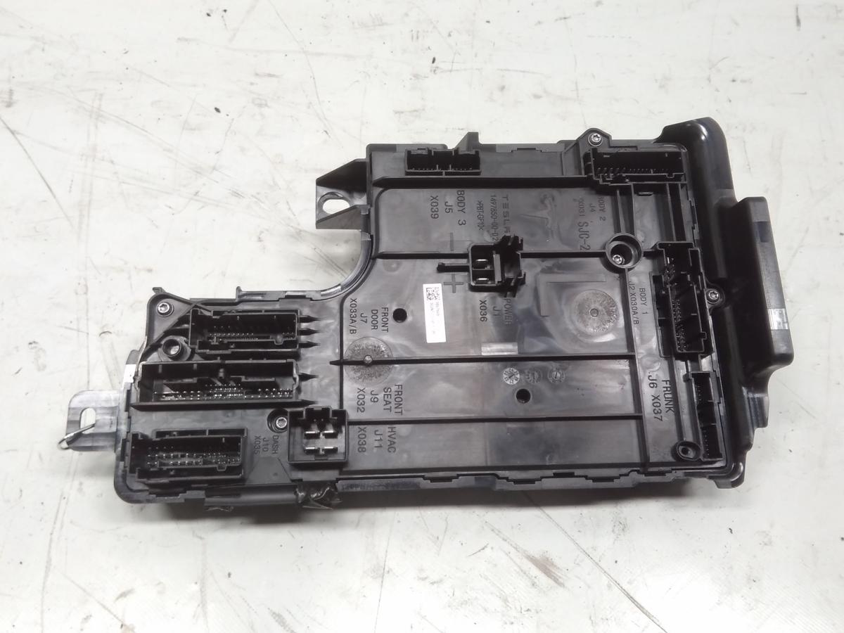 Tesla Model Y original Steuerger&auml;t Modul A S&auml;ule links 165764802A BJ2023