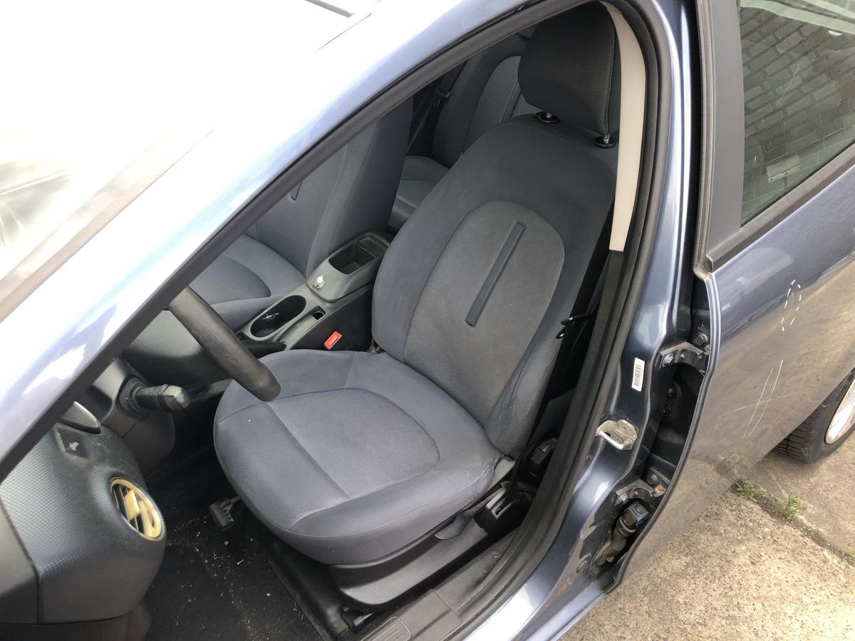 Fiat Bravo 198 Sitz vorn links Fahrersitz Stoff mit Muster ohne Heizung