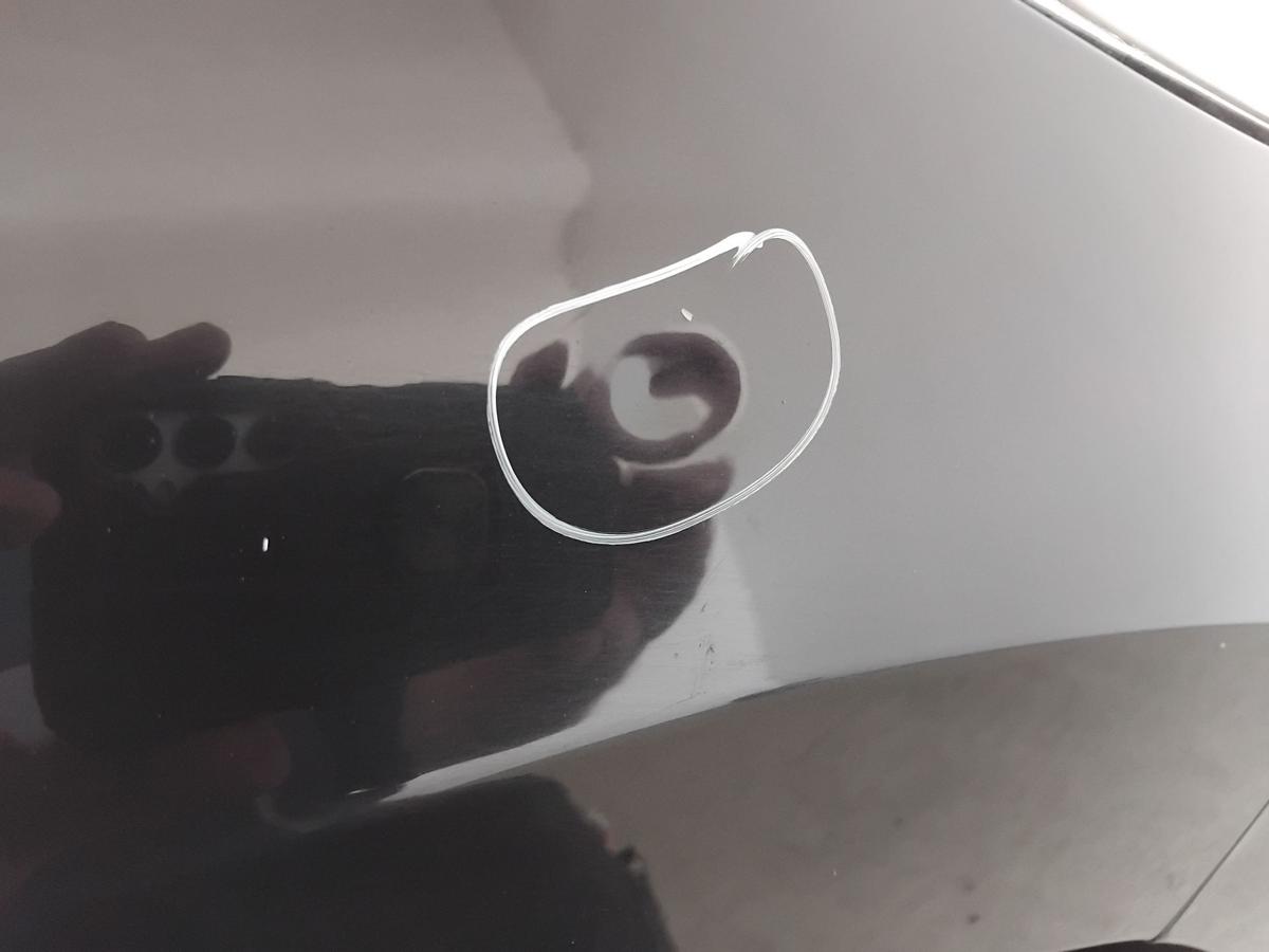 Peugeot 207 WA original Kotfl&uuml;gel vorn rechts schwarz EXL obsidien BJ2007