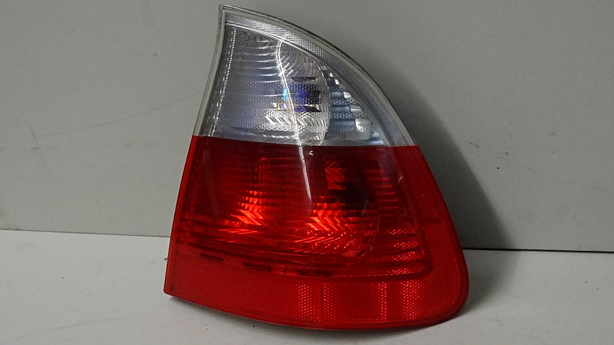 BMW 3er E46 Touring Bj2001 Rückleuchte Rücklicht außen rechts 63216905630 weiss rot