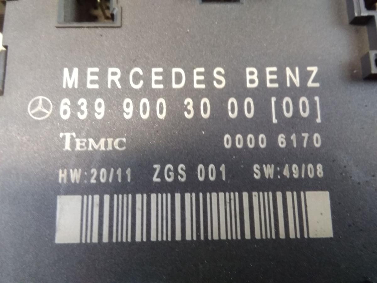 Mercedes Benz Vito W639 original Steuergerät Tür rechts vorn BJ2012 6399003000