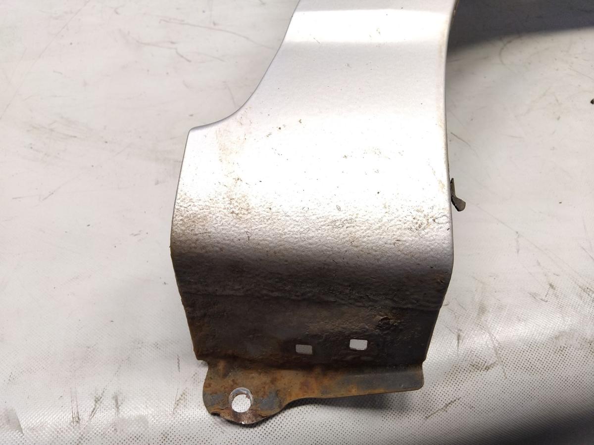Toyota Corolla E12 Kombi original Kotflügel vorn rechts silbermet. BJ2003 Rost