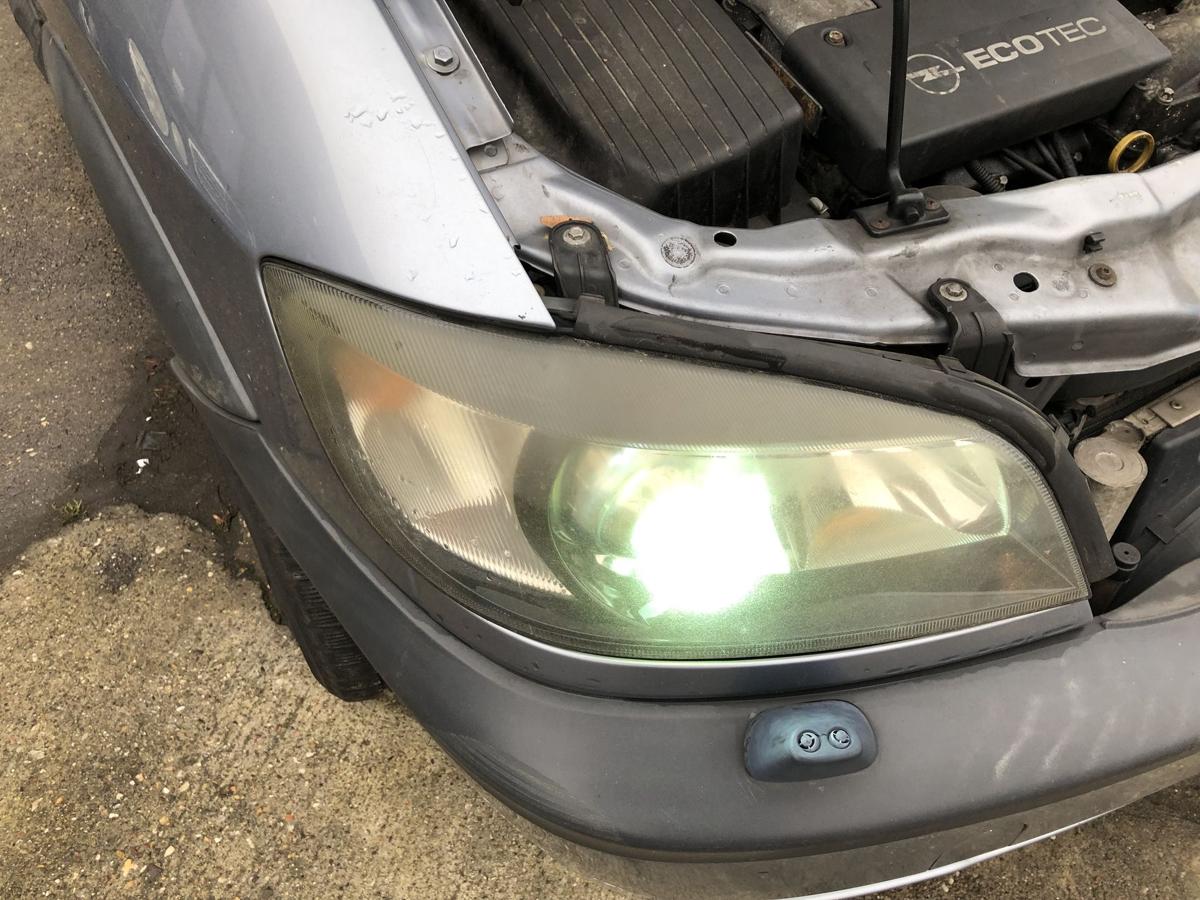 Opel Zafira A Scheinwerfer rechts Xenon tr&uuml;b Frontscheinwerfer Headlight