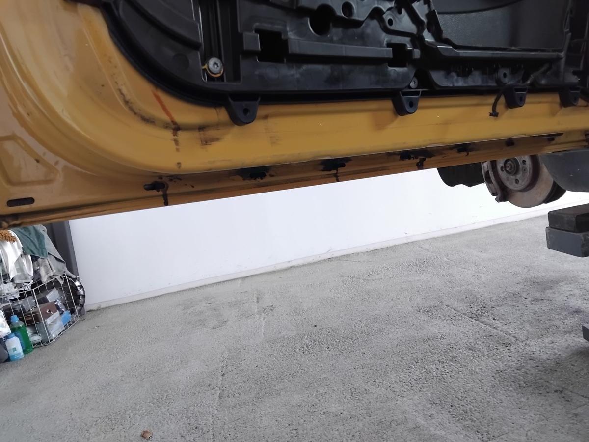 Mini II R56 One T&uuml;r vorn links Fahrert&uuml;r A58 Mellow Yellow BJ2008 3-t&uuml;rig