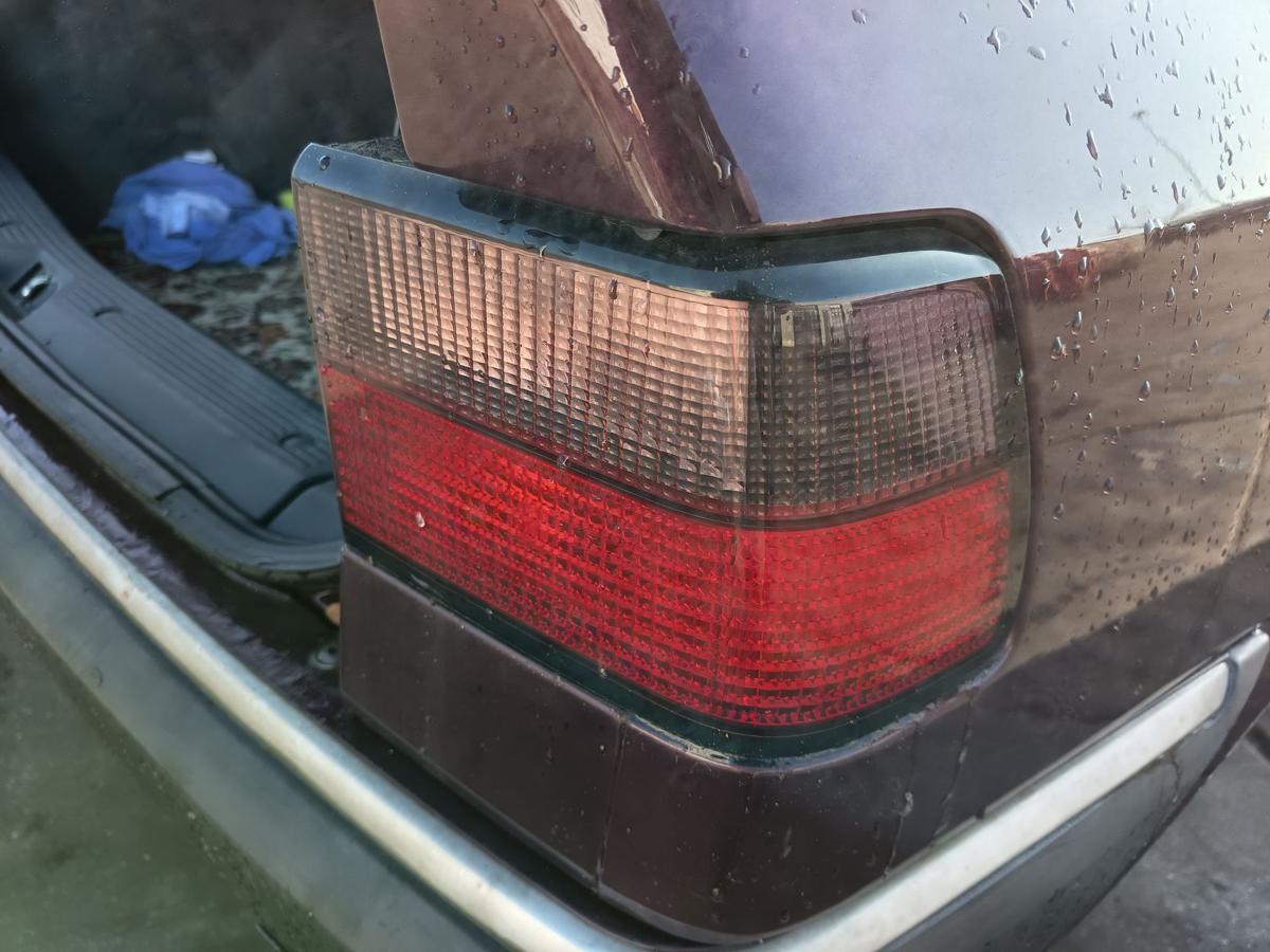 Citroen Xantia X1 Limo original R&uuml;ckleuchte rechts Heck Schluss Licht Bj 1996