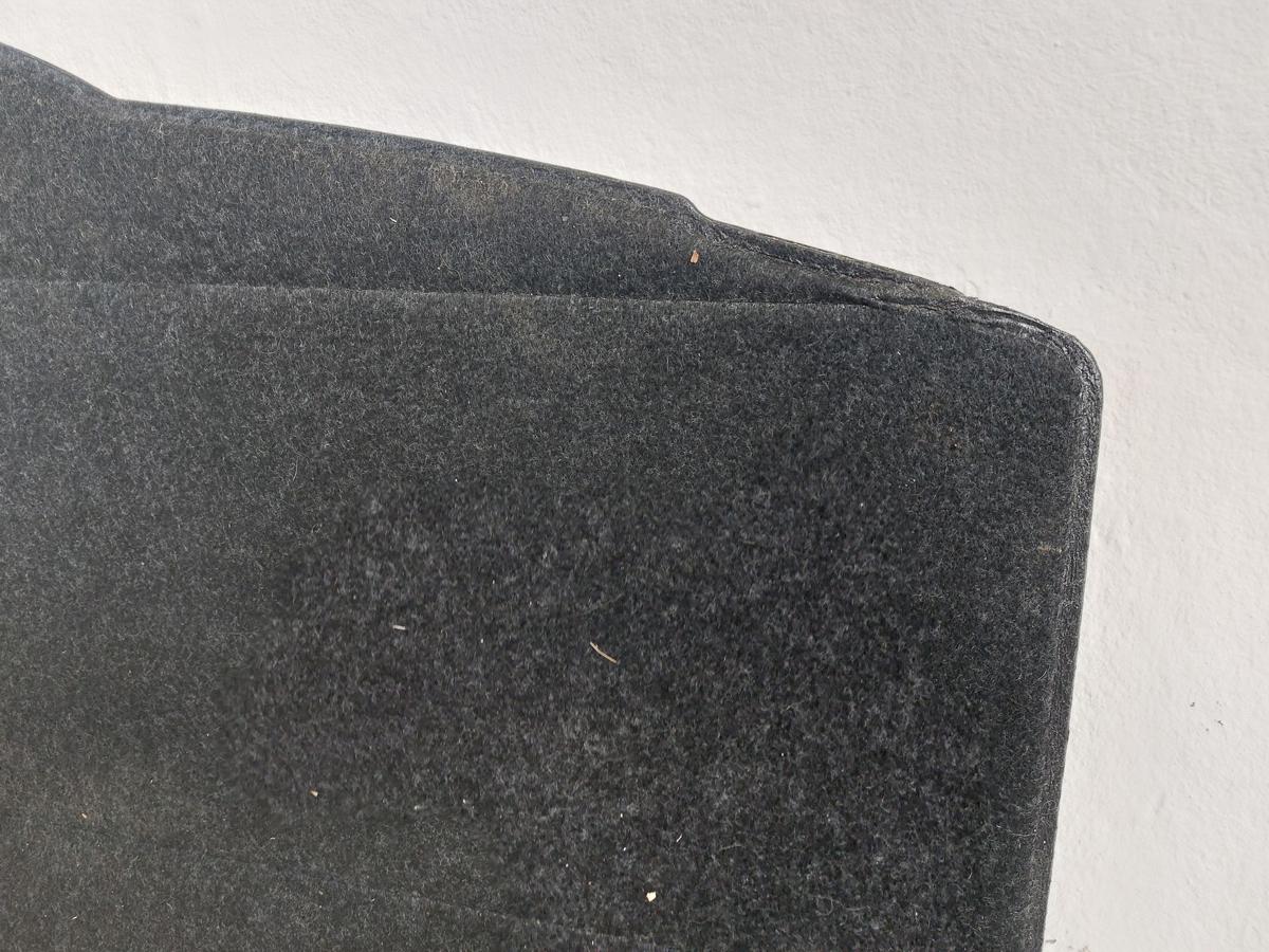 Toyota Yaris XP13 Zwischenboden Kofferraum Abdeckung Pannenset Reserverad