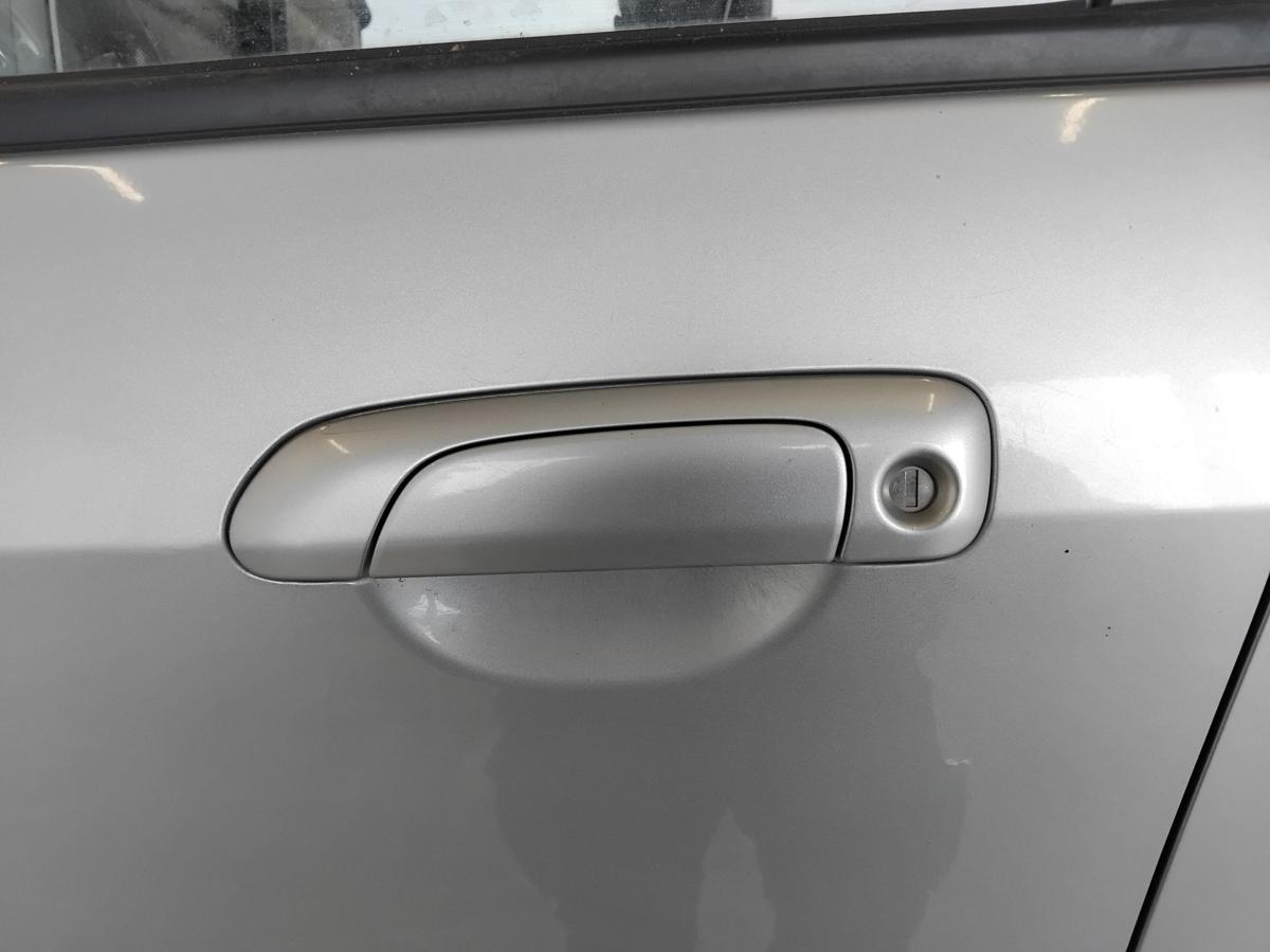 Honda Jazz GD T&uuml;r vorn links Fahrert&uuml;r satinsilber NH623M BJ2005