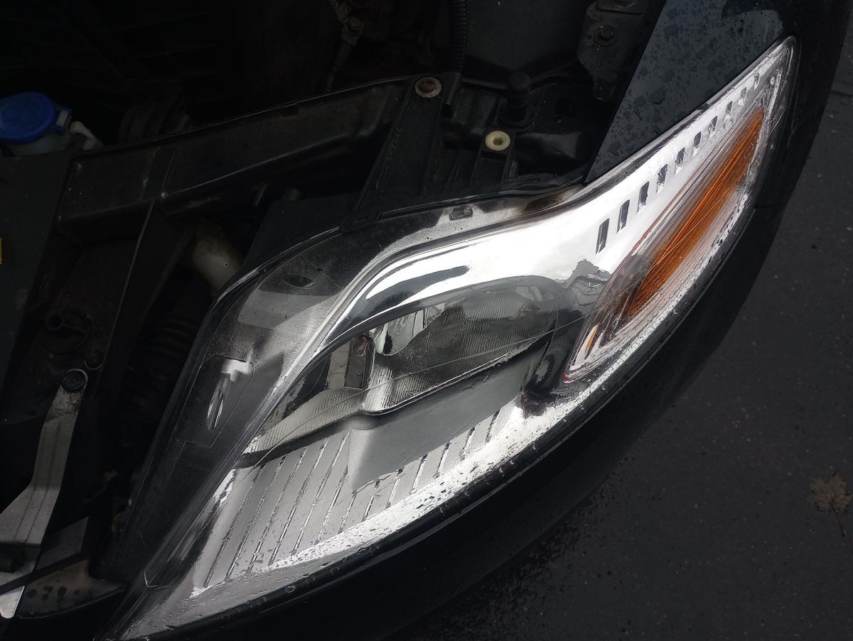 Ford Mondeo IV orig Scheinwerfer links Halogen vor Facelift Bj 2010