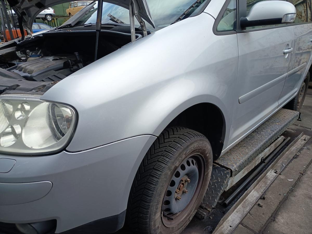 VW Touran 1T orig Kotflügel links LA7W Reflexsilber Bj 2004