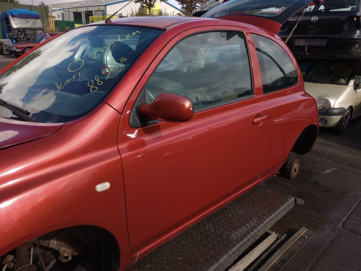 Nissan Micra 3 original Tür links Fahrer 3türer A32 Chilirot met Bj 2005