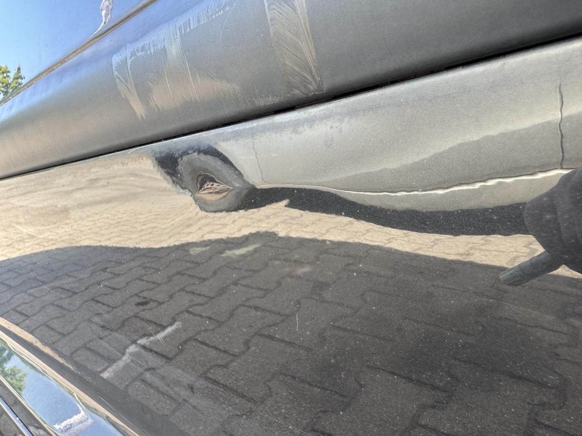 Peugeot 207 original T&uuml;r vorn links EXL-Obsidianschwarz 3 T&uuml;rer Rohbau Bj.2008