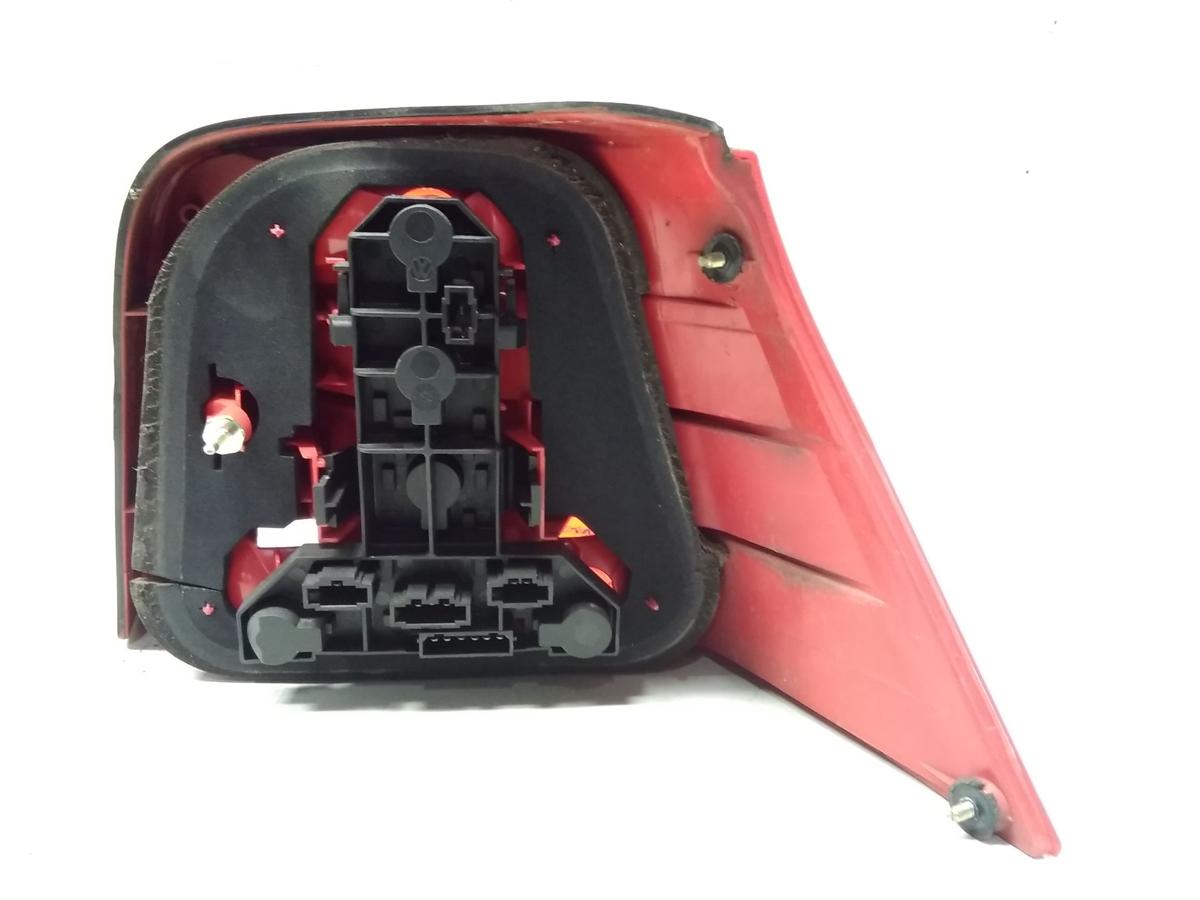 VW Golf 4 1J Flie&szlig;heck original R&uuml;ckleuchte Heckleuchte links BJ2003