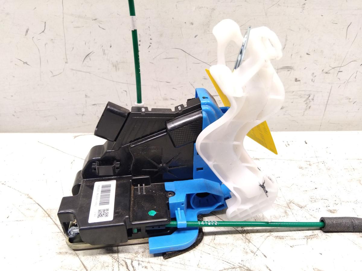 Hyundai i30 Kombi GD orig T&uuml;rschlo&szlig; hinten links mit Zentralverriegelung BJ2015