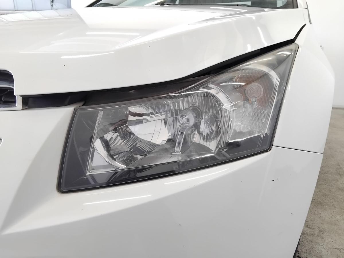 Chevrolet Cruze J300 original Scheinwerfer vorn links Halogen mit LWR BJ2011