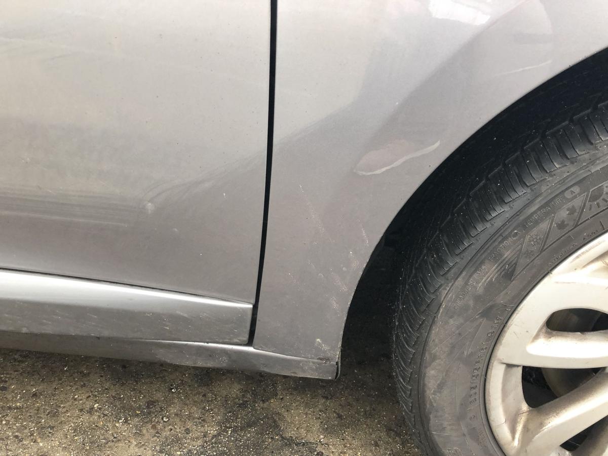 Renault Megane III 3 Kotfl&uuml;gel vorn rechts Beifahrerseite TEKNG graumet