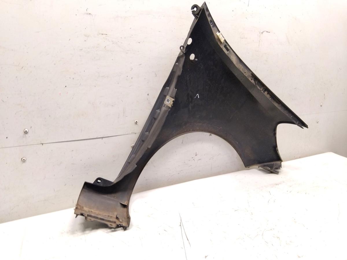Renault Clio 3 original Kotflügel vorn links Index 185 schwarzmetallic Bj.2006