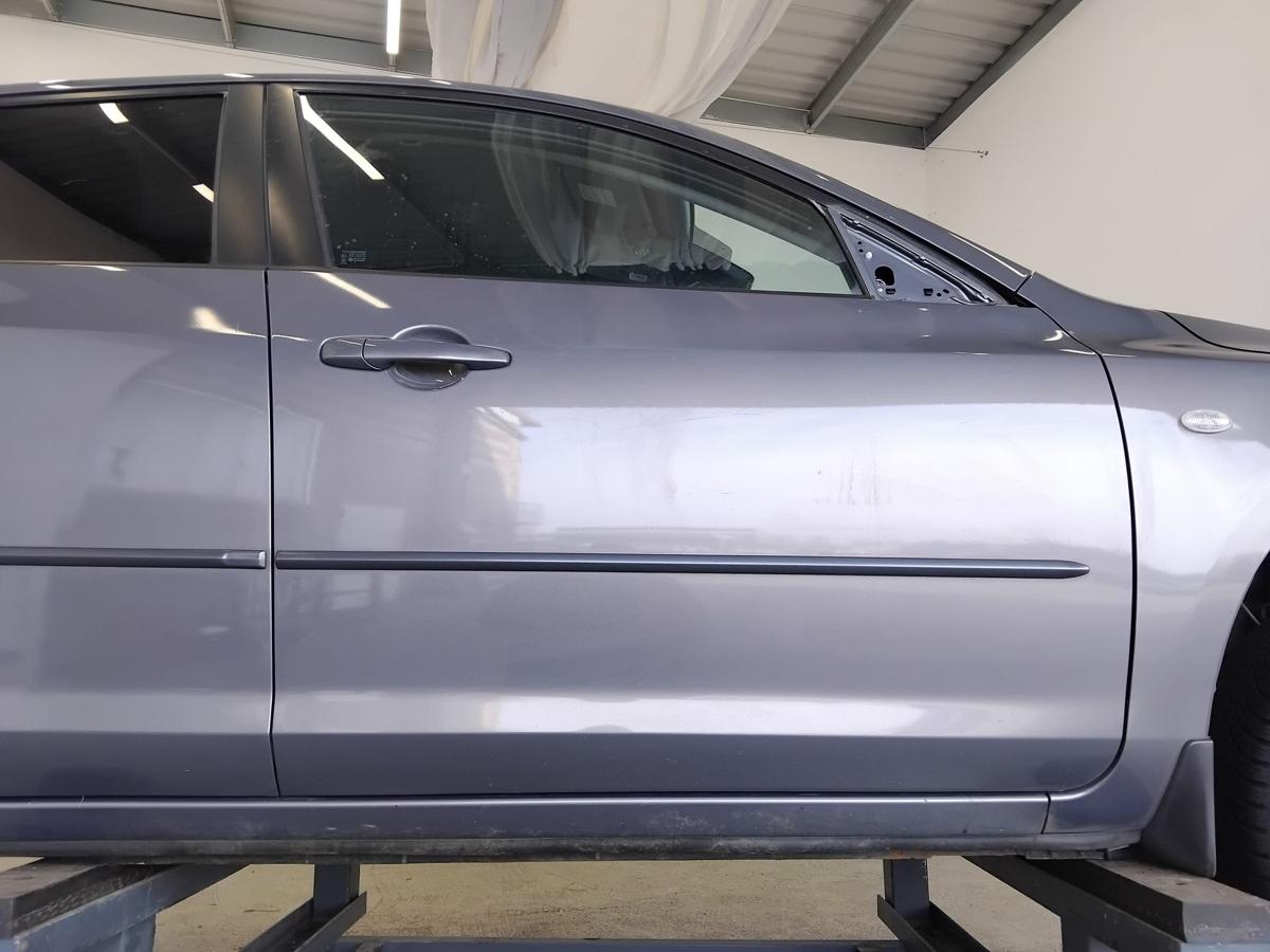 Mazda 3 BK T&uuml;r vorn rechts Beifahrert&uuml;r graumetallic 5-t&uuml;rig Flie&szlig;heck BJ2008