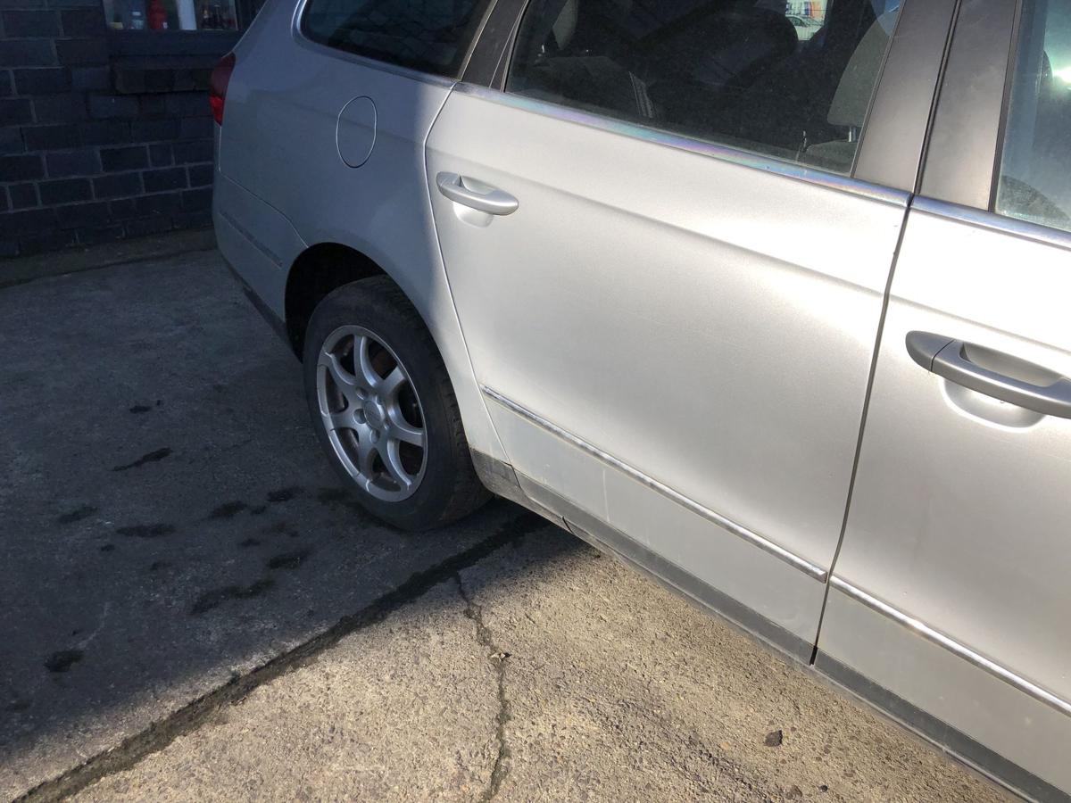 VW Passat 3C B6 Variant T&uuml;r hinten rechts Fondt&uuml;r Rohbau LA7W Reflexsilber