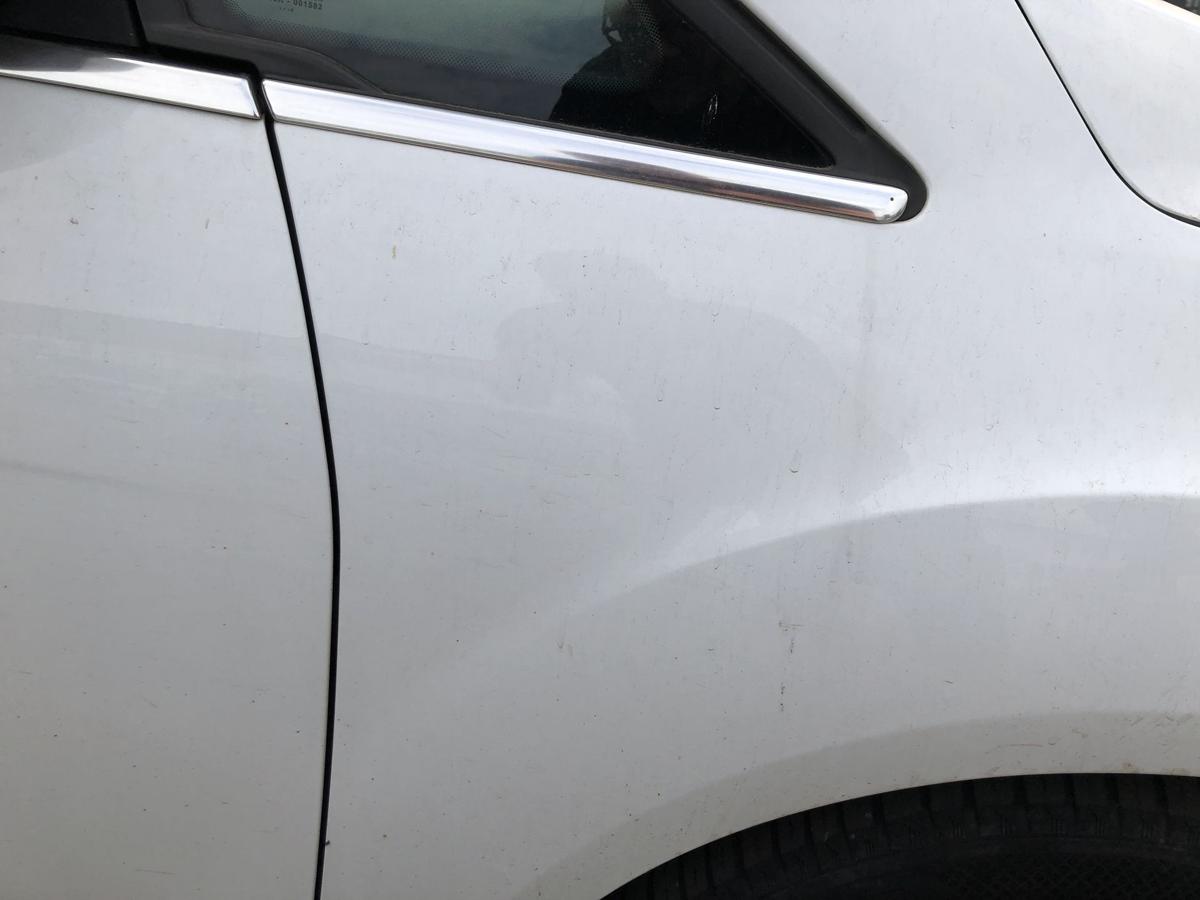Ford C-Max CB7 Kotfl&uuml;gel vorn rechts Beifahrerseite Seitenwand Frost Wei&szlig;