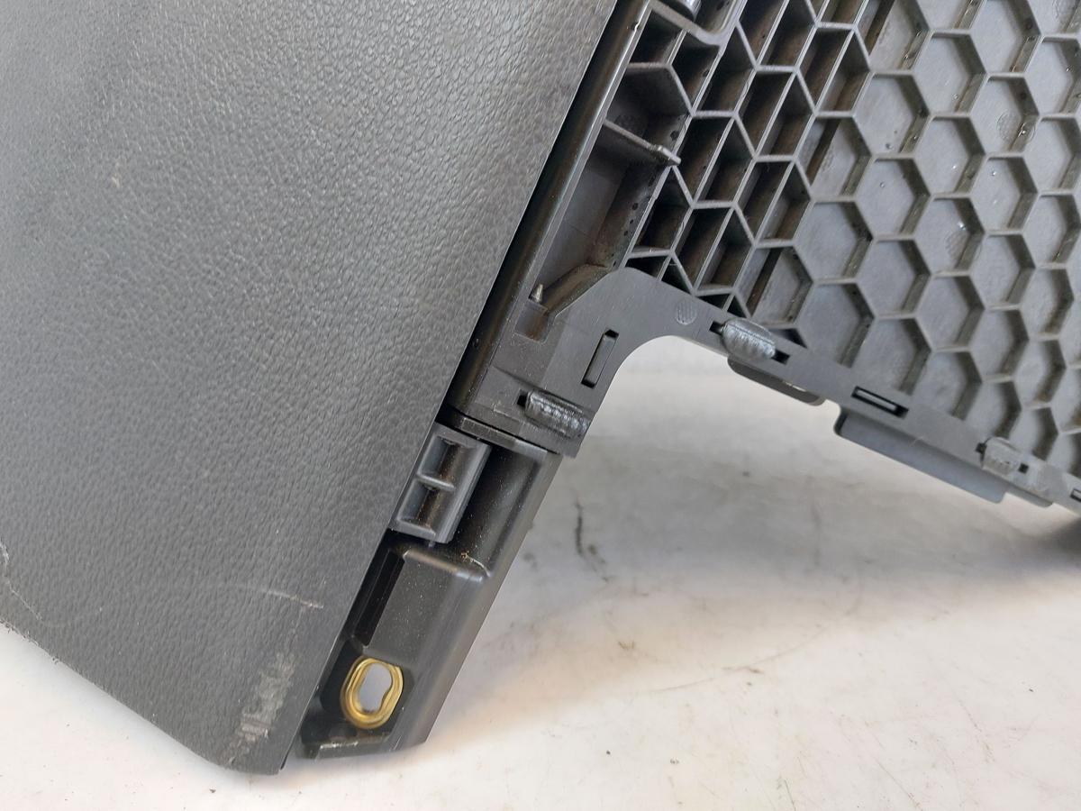 Skoda Fabia 3 III NJ Handschuhfach rechts Handschuhkasten Schalttafelkasten