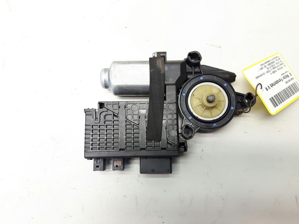 Citroen C4 Grand Picasso BJ2010 Motor Fensterheber vorn rechts 9682495580