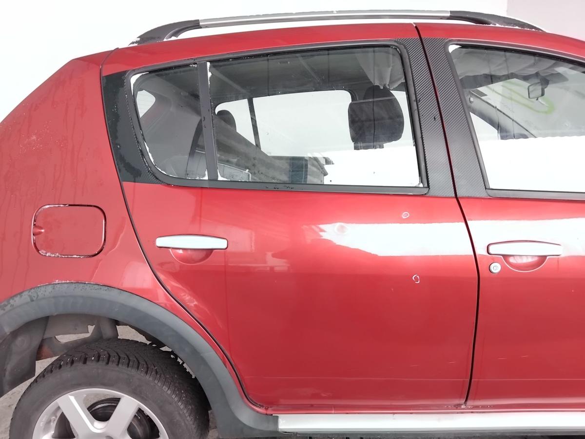 Dacia Sandero 1 Stepway T&uuml;r hinten rechts TEB76-Rouge de Feu BJ2010