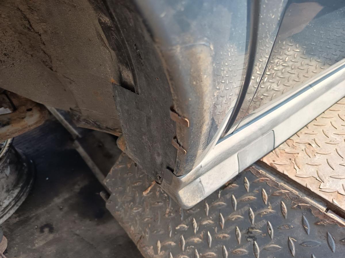 Opel Astra G original Kotfl&uuml;gel links Seitenteil Z293 Premiumblau Bj 1999
