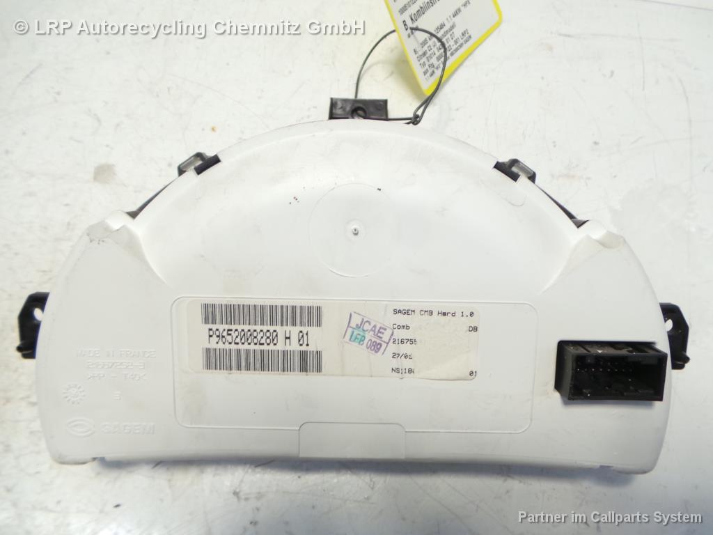 Citroen C2 Bj 2005 Kombiinstrument P9652008280H Tacho 21667252-3 1.1 HFX