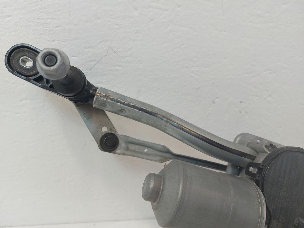 NIO ET7 Elektro Wischermotor Wischergestänge vorn Bosch Scheibenwischerantrieb