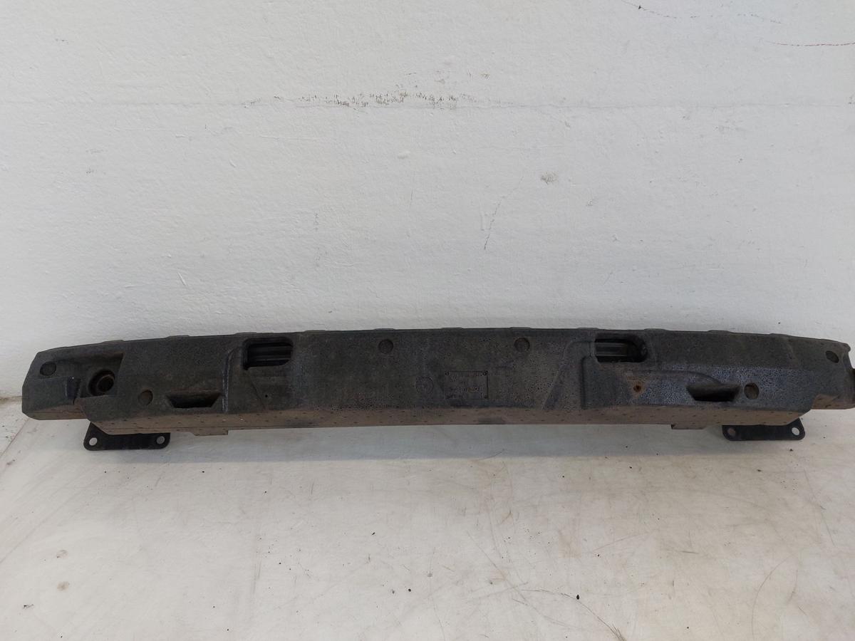 VW Passat CC Tr&auml;ger Sto&szlig;f&auml;nger Pralltr&auml;ger Hecksch&uuml;rze mit Schaumstoff