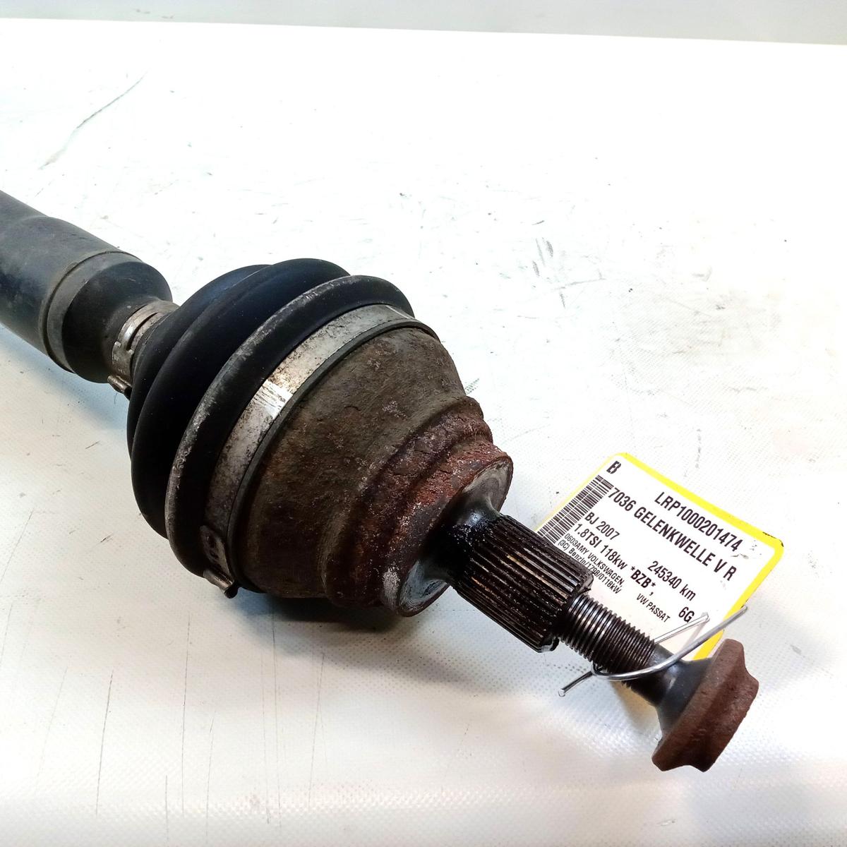 VW Passat 3C orig Antriebswelle Gelenkwelle rechts 1K0407272LF 1.8TSI 118kw BJ07