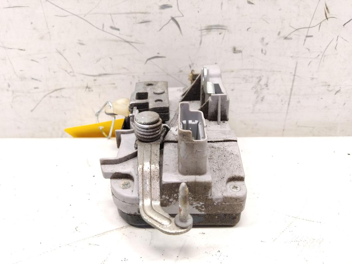 Peugeot 807 original T&uuml;rschlo&szlig; vorn links mit Zentralverriegelung Bj.2008