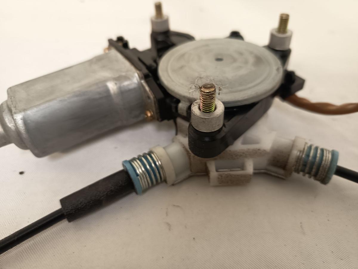 Mazda Premacy CP orig Fensterheber vorn rechts elektrisch 8621003883 Bj 2004