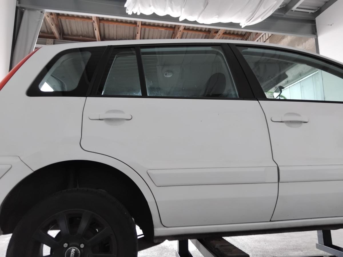 Ford Fusion JU2 Tür hinten rechts frostweiß BJ2011